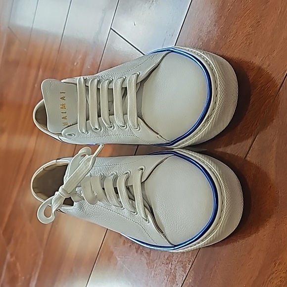 Maimai Edith Metallic Butterfly White Platform Leather Sneakers Sz 9 EUC - Picture 3 of 12